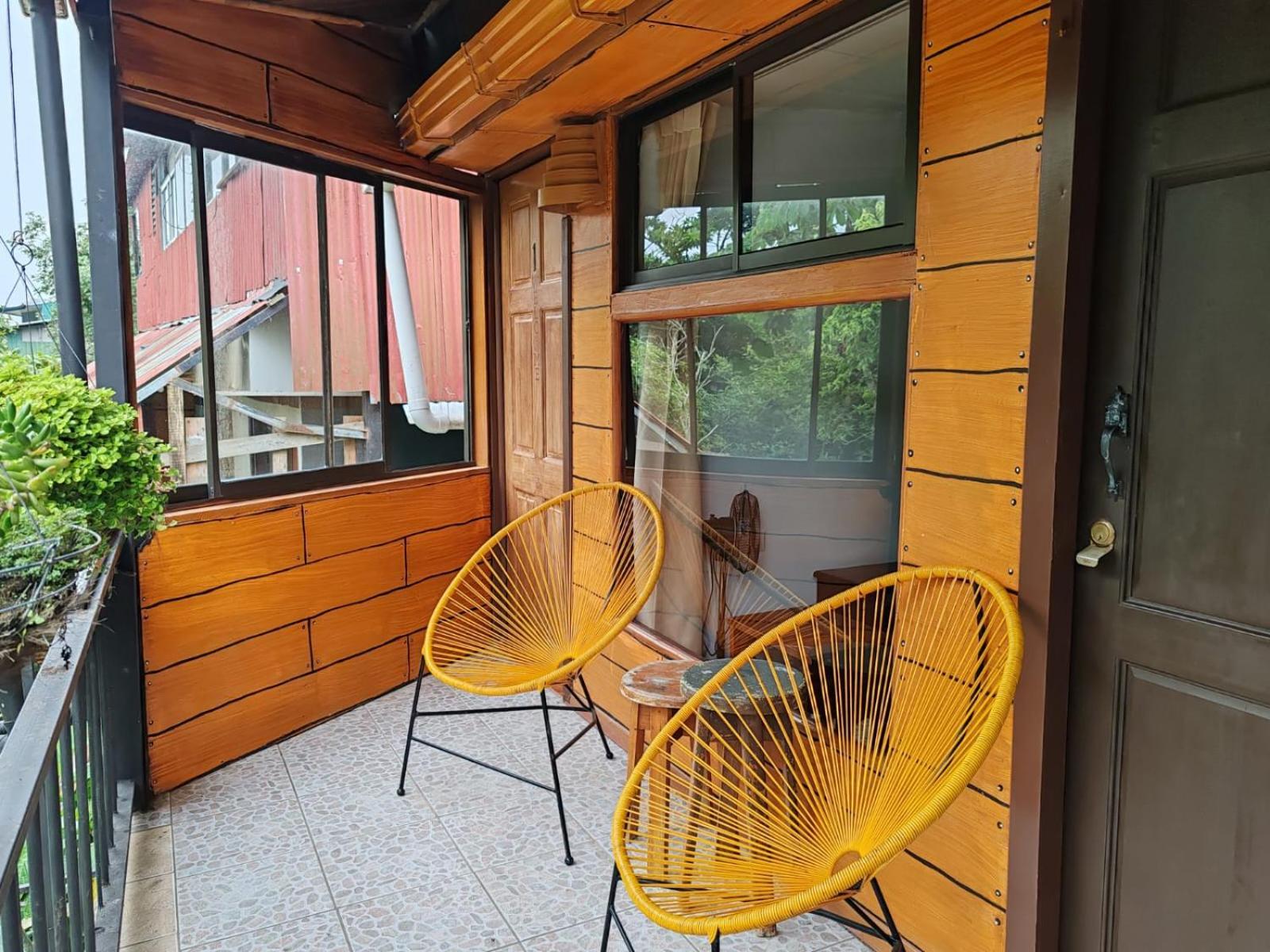 Bed and breakfast Cabinas El Pueblo Monteverde