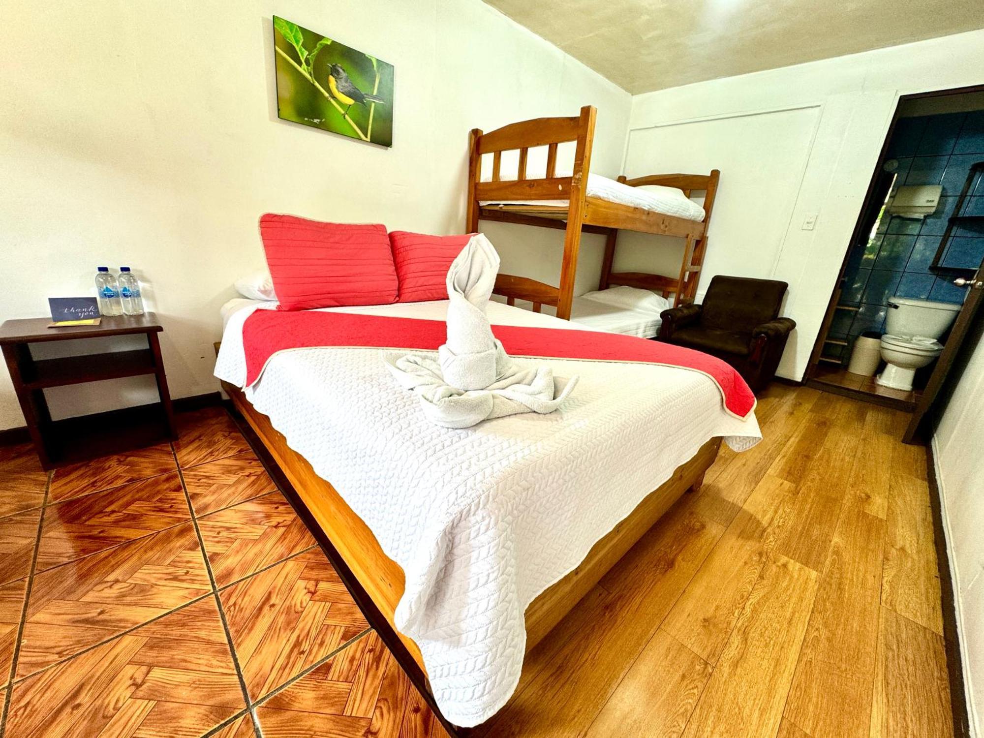 Cabinas El Pueblo Monteverde